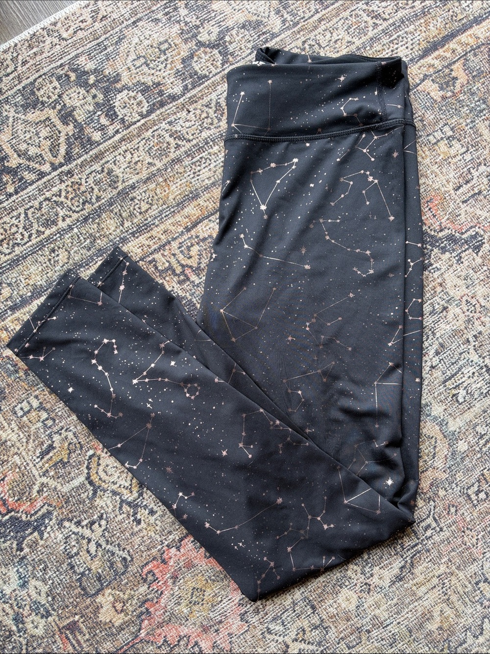 JoyLab stretch leggings with metallic gold celestial pattern sz XL
